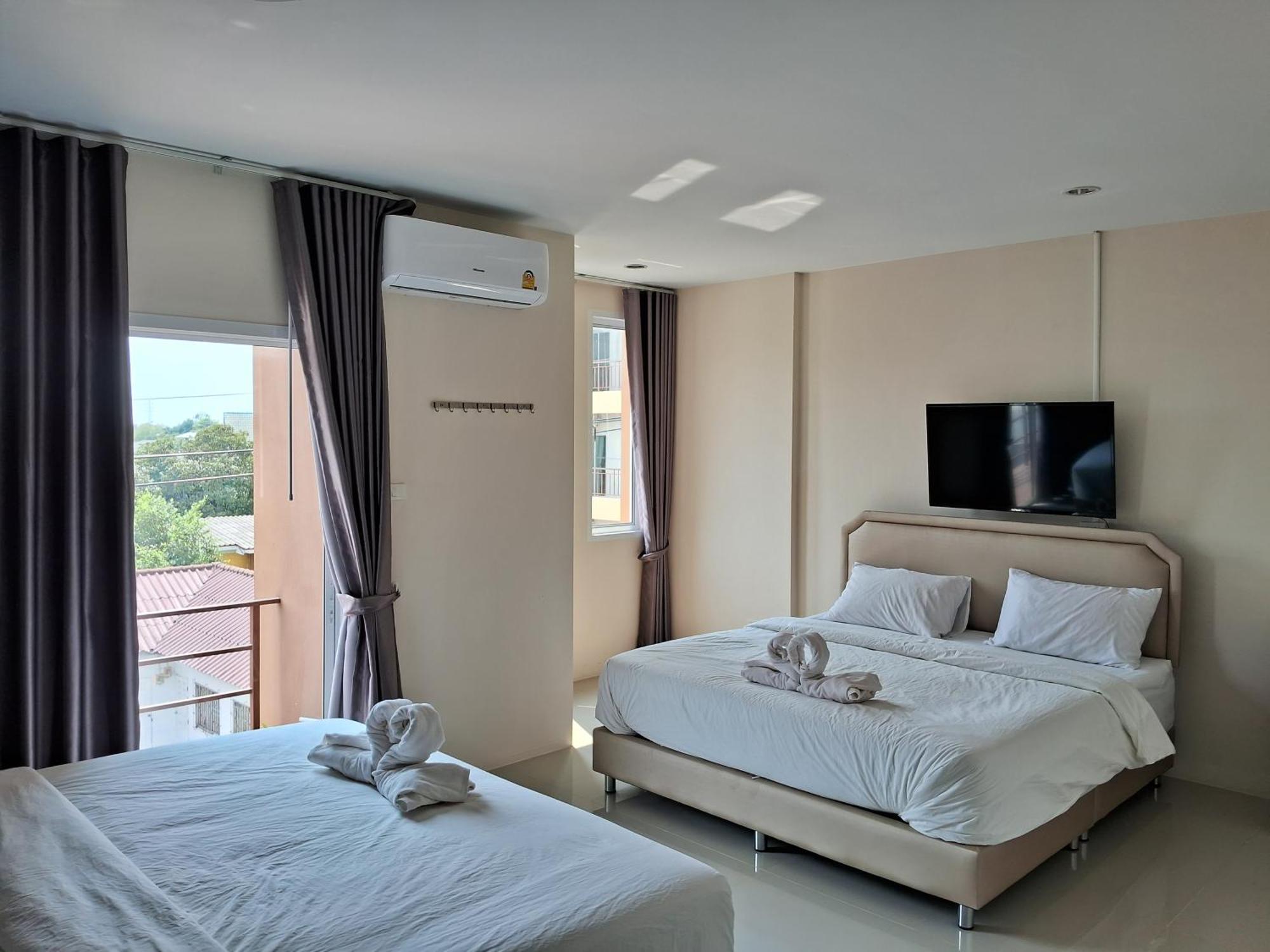 เคทู เกสเฮาส์ Hotel Chonburi Exterior photo